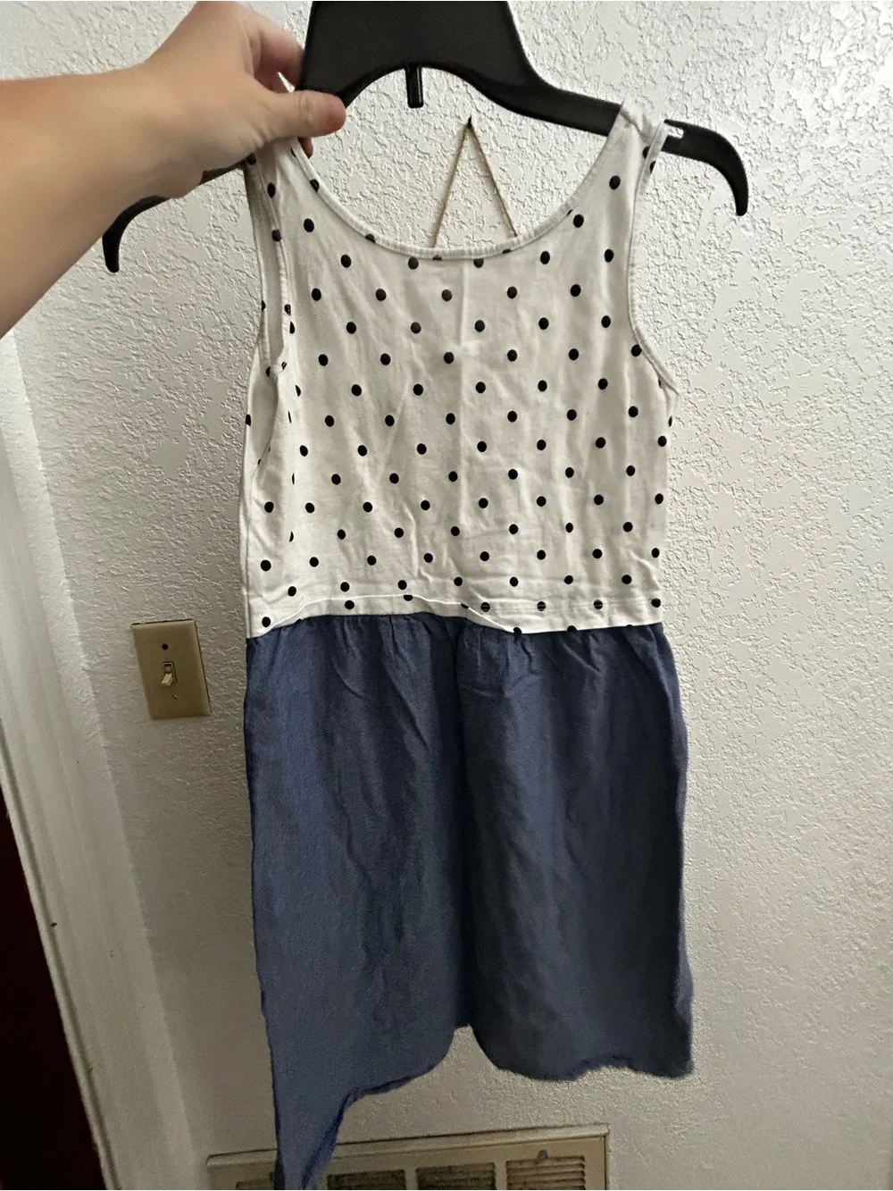 Old Navy sleeveless tank